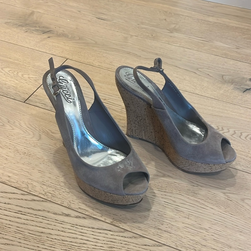 Gucci suede wedge heel, size 40